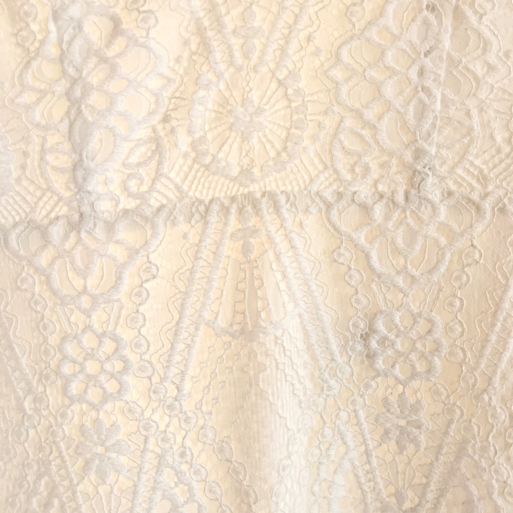 Scout "Sunset" Lace Wedding Bridal Dress - Picture 11 of 12